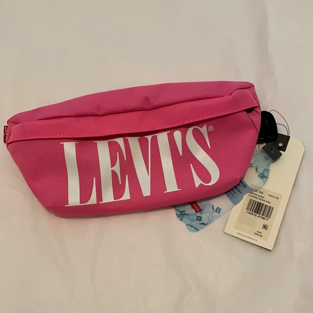 Levi’s Pink Hip Pack